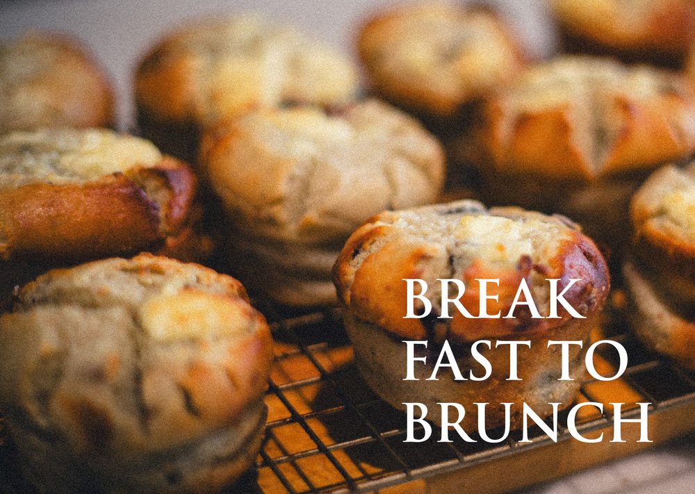 The Breakfast to Brunch chapter opener: muffins on a cooling rack